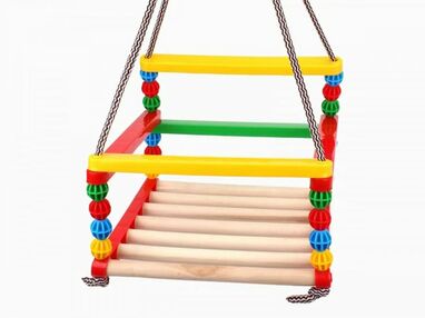 гойдалка підвісна дерево + пластмаса кольорова