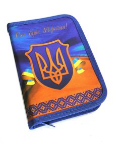 пенал Leader артикул 266312 1 віділення на замочку "все буде україна" 20х13,5х3см