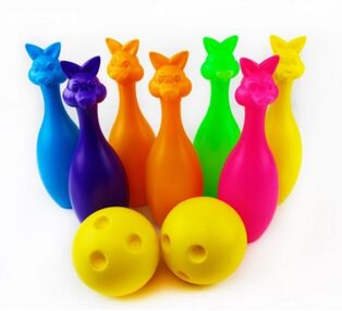 кеглі зайці 7 штук + 2 кулі 024 кеглі зайці 7 штук + 2 кулі 024