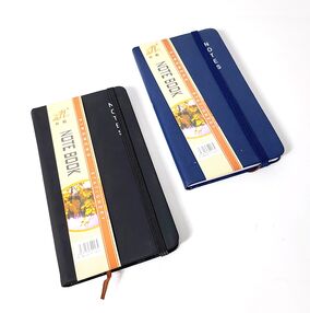 блокнот 17,5 х 10 см 88 аркушів у клітинку на резинці