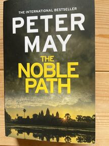 Знято з продажу The Noble Path. Peter May 2019 УЖИВАНА Знято з продажу The Noble Path. Peter May 2019 УЖИВАНА