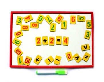 дошка магнітна двостороння з маркером + магн літери/цифри 20,7х30,8 см "Козлов"