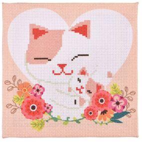 Вишивка хрестиком 20х20 AX-202 Кішка з кошеням "Strateg"