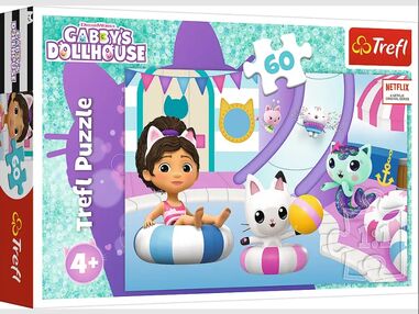 Пазли 60 елементів У басейні Габі Trefl 17393