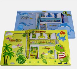 Набір дитячий пенал металевий блокноти крейони 5 штук олівці прості гумка чинки