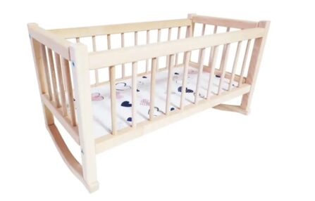 Ліжечко деревяне для ляльки 04330