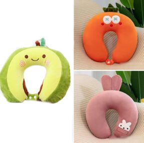 Подушка для мандрівки з вишивкою в асортименті