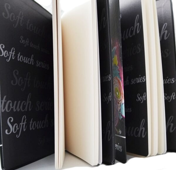 Блокнот А5 40 аркушів Soft touch series flower Ціна (цена) 0.10грн. | придбати  купити (купить) Блокнот А5 40 аркушів Soft touch series flower доставка по Украине, купить книгу, детские игрушки, компакт диски 1