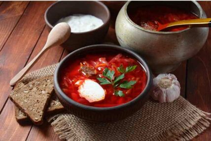 Алмазна мозаїка 30х40 HEG87061 Національний смак "Strateg"