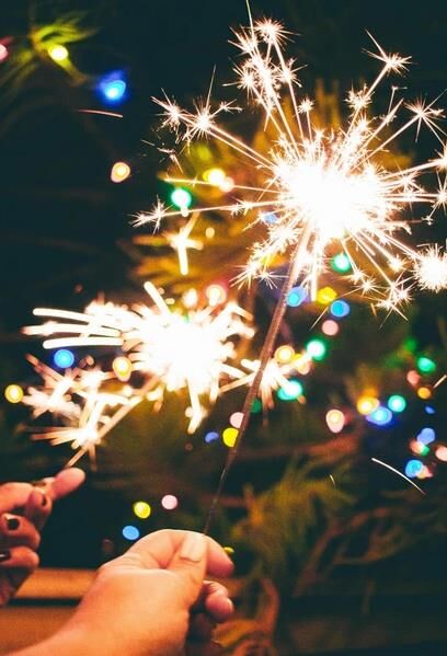 Бенгальські вогні 50 см 5 штук в упаковці B-24 Ціна (цена) 73.40грн. | придбати  купити (купить) Бенгальські вогні 50 см 5 штук в упаковці B-24 доставка по Украине, купить книгу, детские игрушки, компакт диски 2