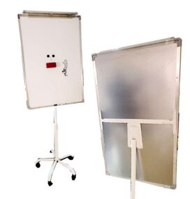 Дошка магнітна сухостираюча 70 х 100 см на підставці з колесами 1-12