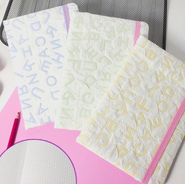 Блокнот А5 80 аркушів у клітинку тканевий на резинці в асортименті 21-6 Ціна (цена) 104.40грн. | придбати  купити (купить) Блокнот А5 80 аркушів у клітинку тканевий на резинці в асортименті 21-6 доставка по Украине, купить книгу, детские игрушки, компакт диски 0