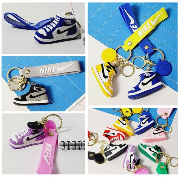 Брелок силіконовий Кеди 5-19 Ціна (цена) 31.80грн. | придбати  купити (купить) Брелок силіконовий Кеди 5-19 доставка по Украине, купить книгу, детские игрушки, компакт диски 0