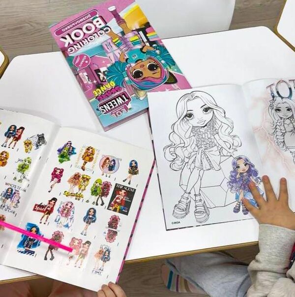 Розмальовка зі стікерами Tweens Cherry LCB29 Ціна (цена) 48.80грн. | придбати  купити (купить) Розмальовка зі стікерами Tweens Cherry LCB29 доставка по Украине, купить книгу, детские игрушки, компакт диски 3