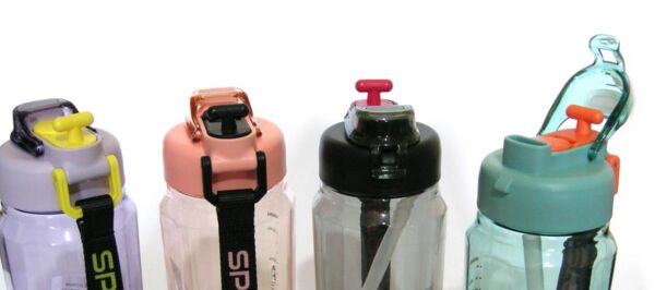 Пляшка для води 660 мл в асортименті  34-12 Ціна (цена) 117.70грн. | придбати  купити (купить) Пляшка для води 660 мл в асортименті  34-12 доставка по Украине, купить книгу, детские игрушки, компакт диски 1