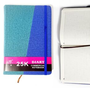 блокнот а 5 формату 88 аркушів шкірзам у клітинку на резинці в асортименті