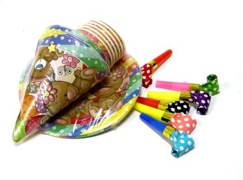 набор для дня рождения   Bear (колпаки + тарелки + стаканчики + дудочки по 6 штук) купити набор для дня рождения   Bear (колпаки + тарелки + стаканчики + дудочки по 6 штук) купити